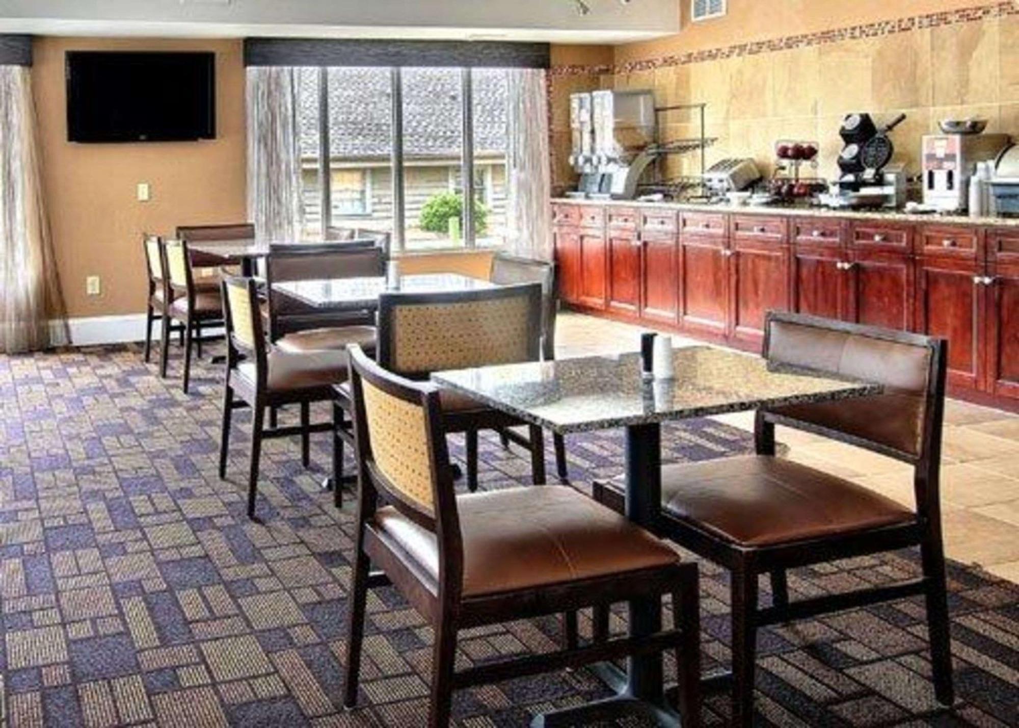 Quality Inn & Suites Greenville Near Downtown Eksteriør bilde